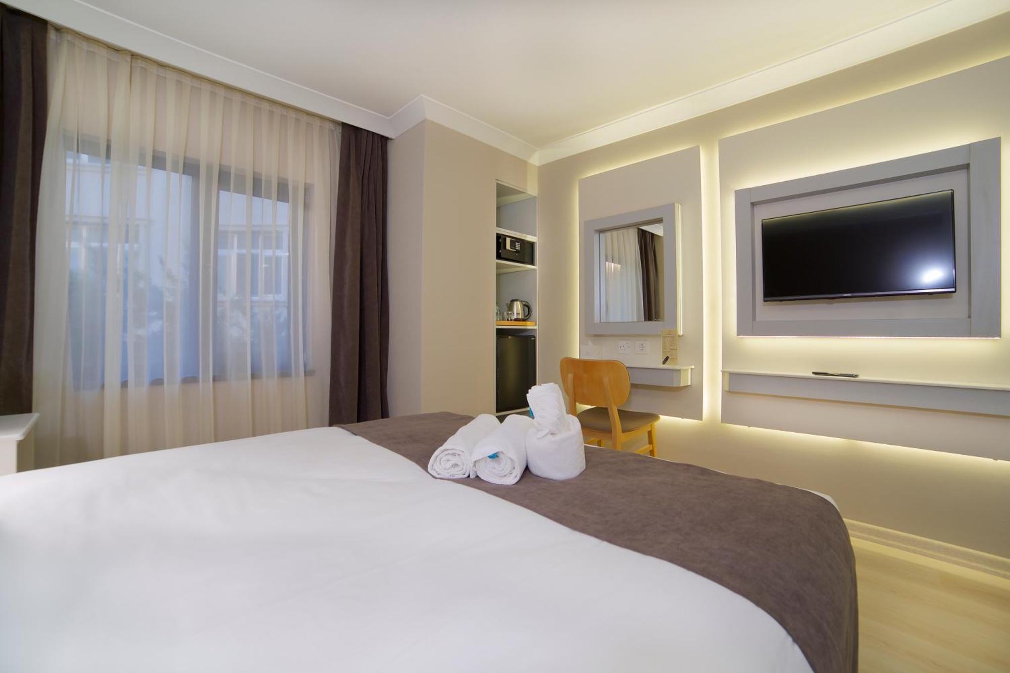 Hotel Bulvar Palas Istanbul Ngoại thất bức ảnh