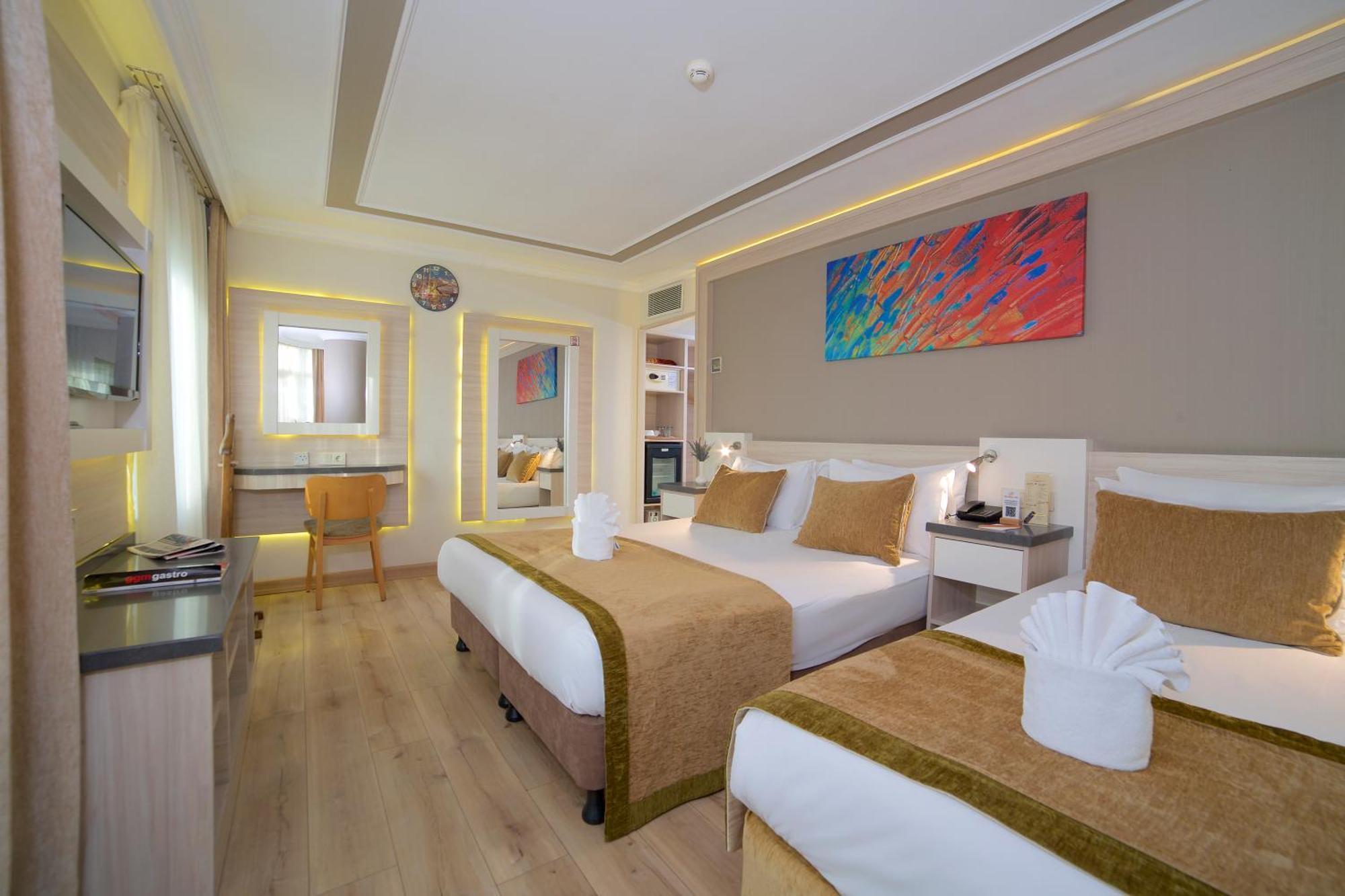 Hotel Bulvar Palas Istanbul Ngoại thất bức ảnh